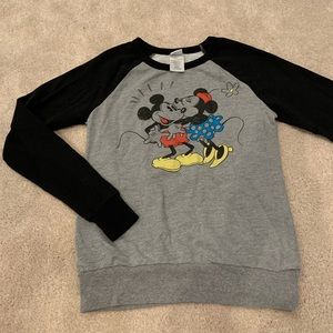 Disney Mickey & Minnie Mouse Shirt